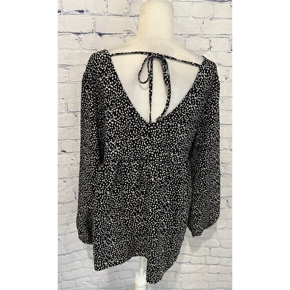 NWT ODDY embroidered Floral top tunic blouse Top Bohemian Flowy Style size Large - Picture 4 of 7